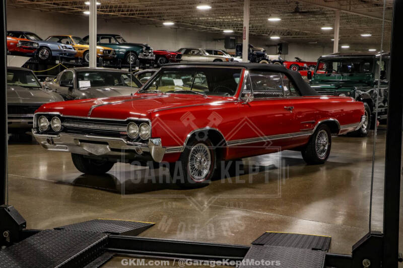 1965 Oldsmobile Cutlass 442 Convertible