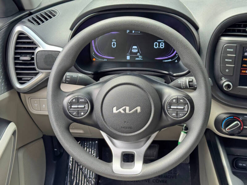 2025 Kia Soul LX