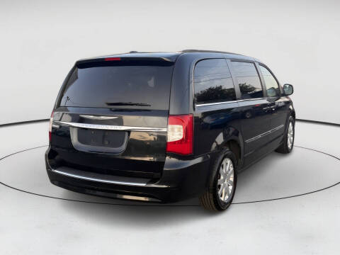 2014 Chrysler Town and Country