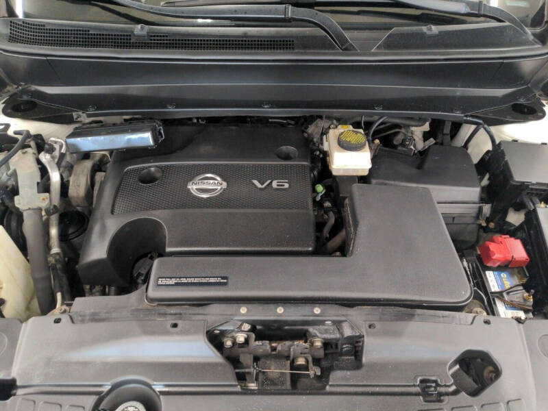 2013 Nissan Pathfinder SV