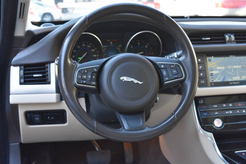 2017 Jaguar XF 20d Premium