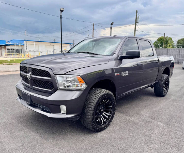 2017 RAM 1500 Express