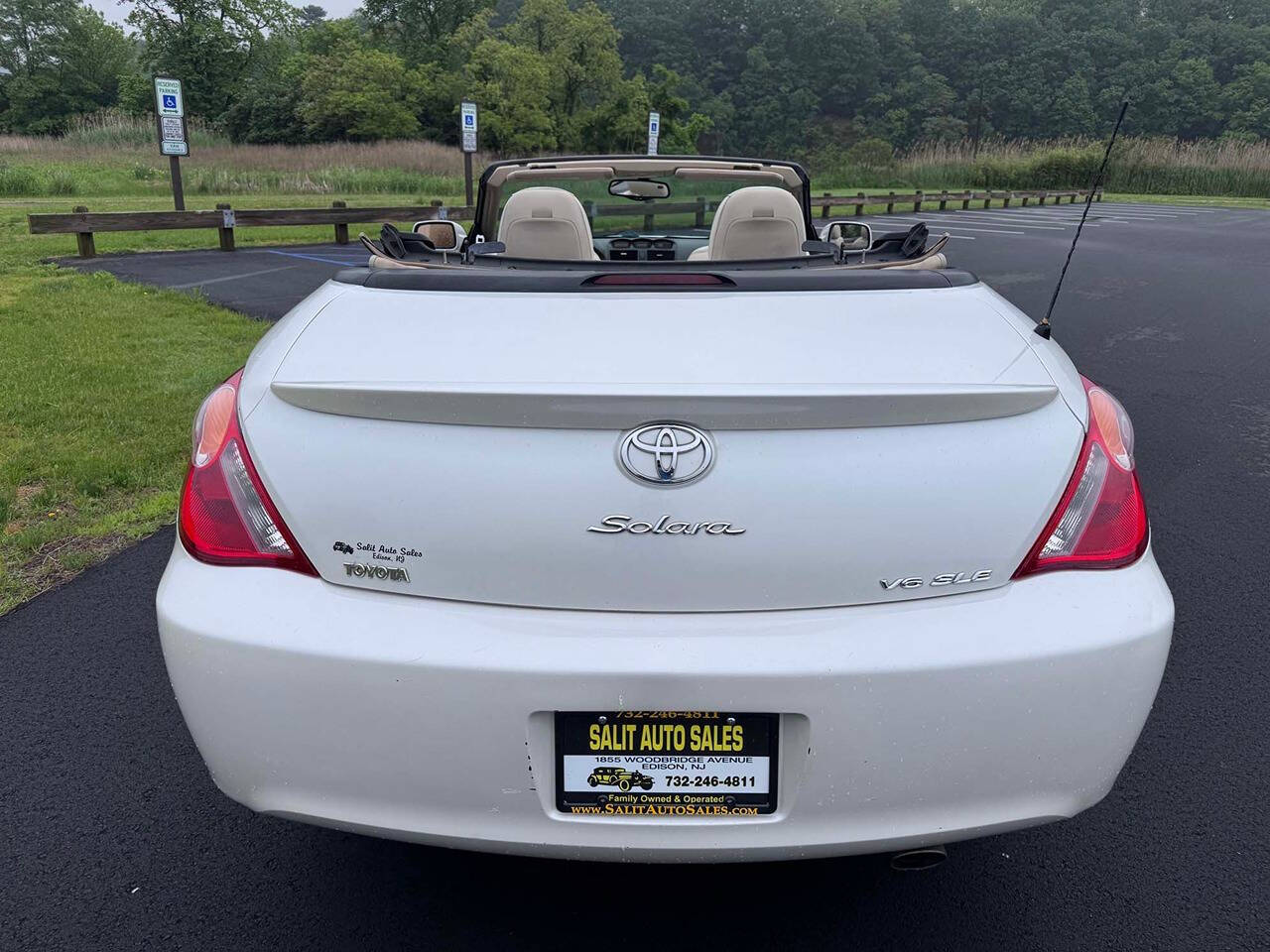 2006 Toyota Camry Solara 24