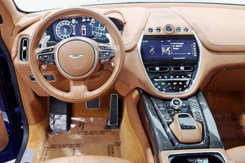 2023 Aston Martin DBX 707