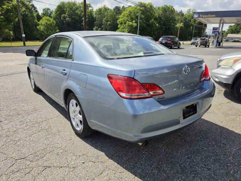 2006 Toyota Avalon XL