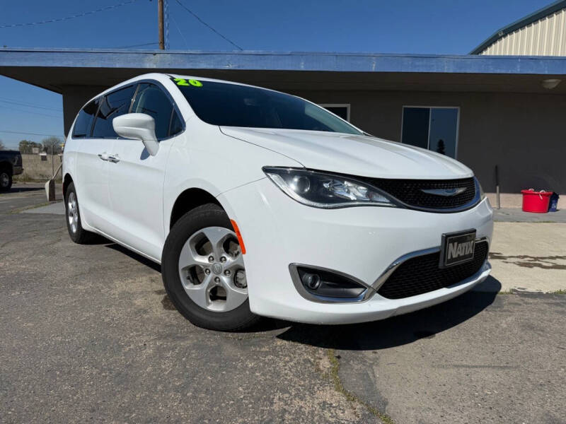 2020 Chrysler Pacifica Hybrid Touring
