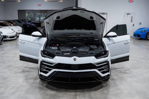 2022 Lamborghini Urus