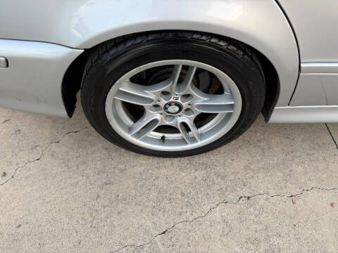 2001 BMW 5 Series 530i