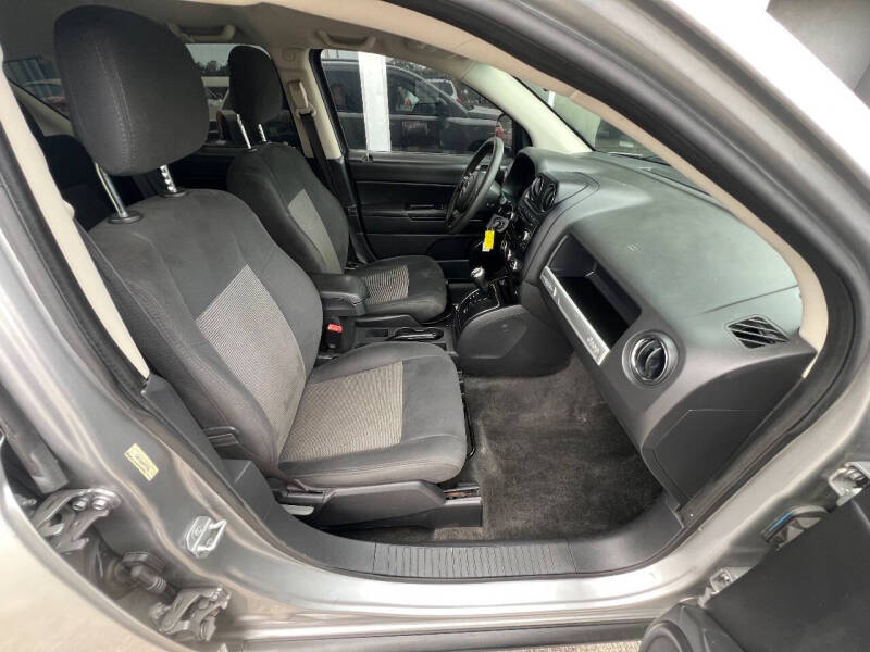 2016 Jeep Compass Sport