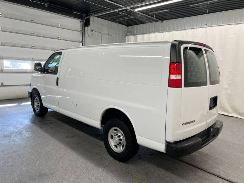 2018 Chevrolet Express 2500
