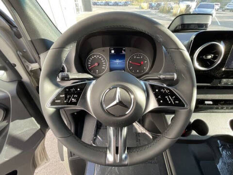 2025 Mercedes-Benz Sprinter 2500