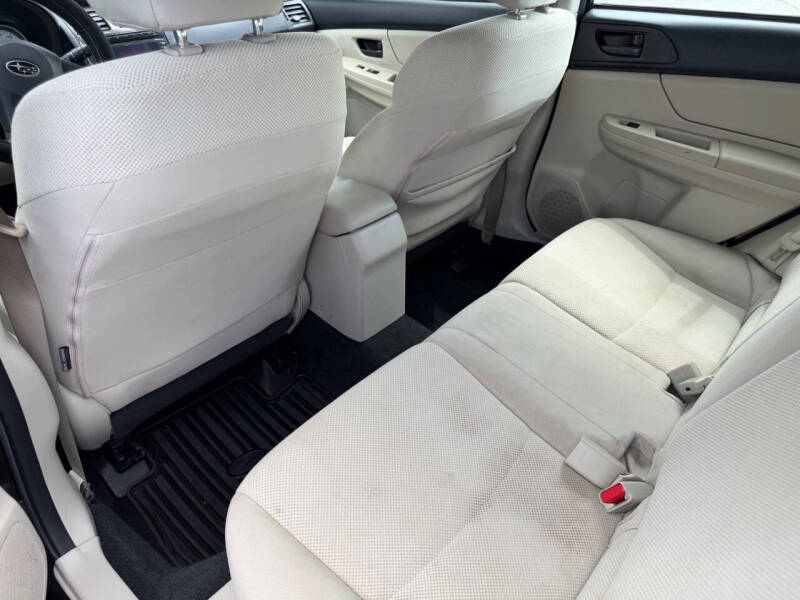 2012 Subaru Impreza 2.0i
