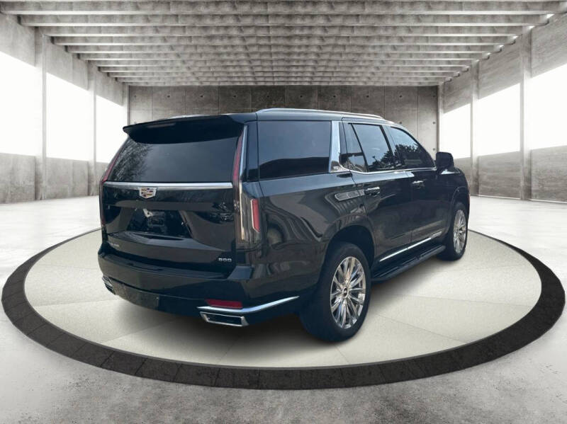 2023 Cadillac Escalade Premium Luxury