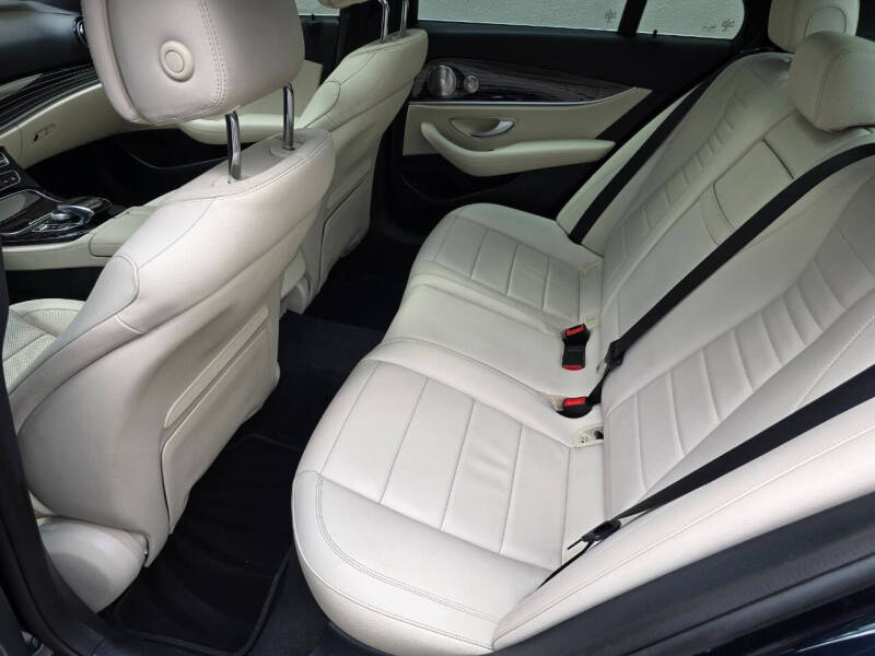 2017 Mercedes-Benz E-Class E 300 4MATIC