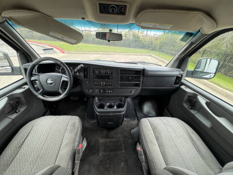 2013 Chevrolet Express LT 3500