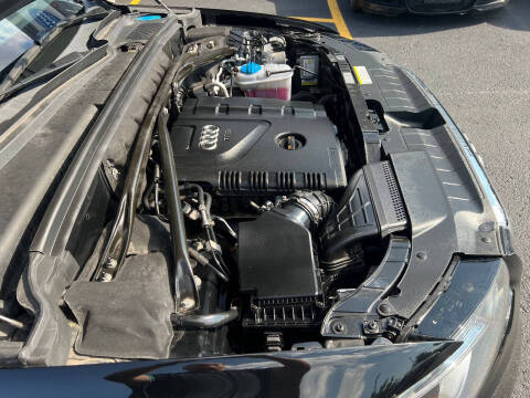 2012 Audi Q5 2.0T quattro Premium Plus