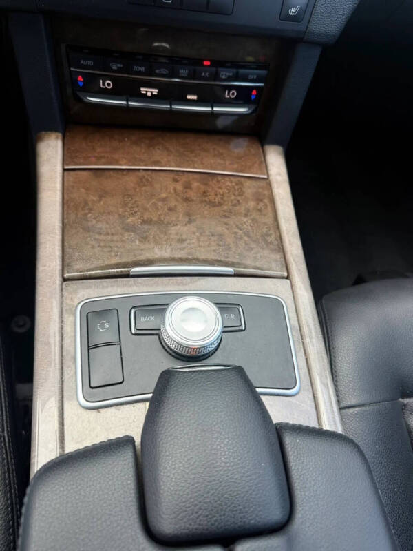 2011 Mercedes-Benz E-Class