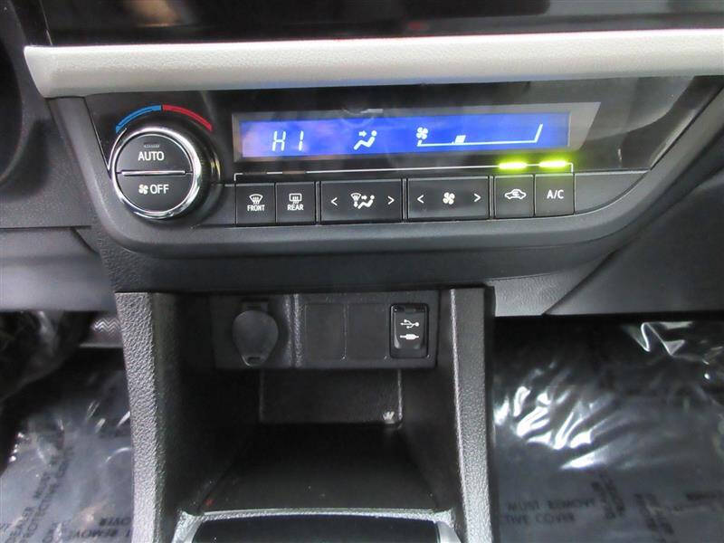 2016 Toyota Corolla LE