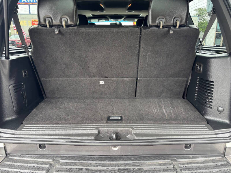 2012 Ford Expedition XLT