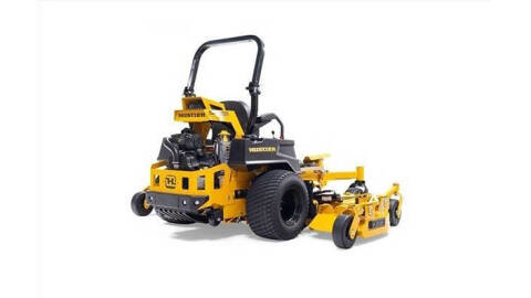 2024 Hustler Super 104