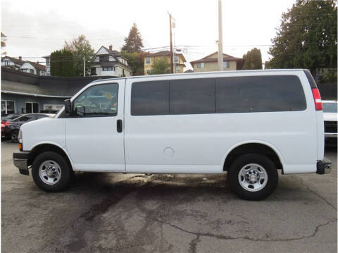 2020 Chevrolet Express LT 2500