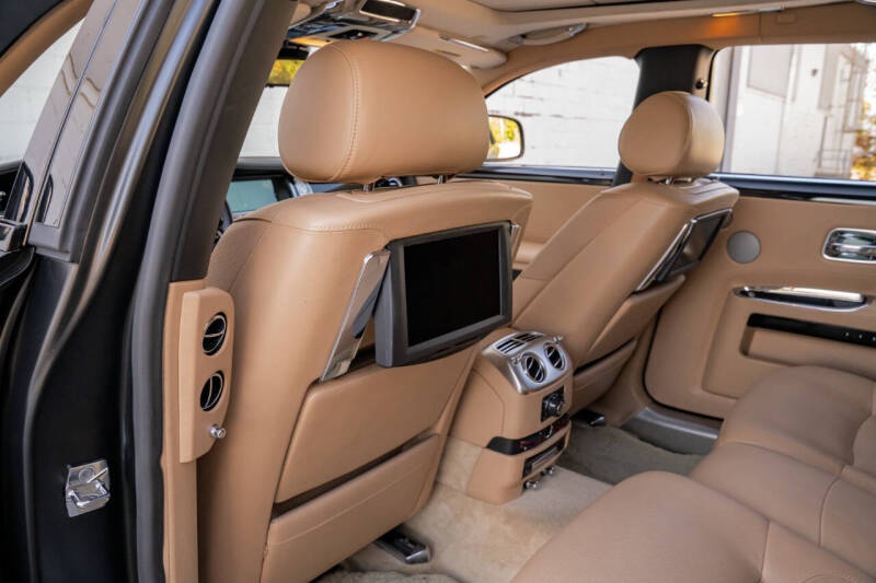 2011 Rolls-Royce Ghost