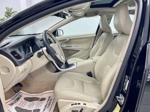 2015 Volvo S60 T5 Drive-E Premier