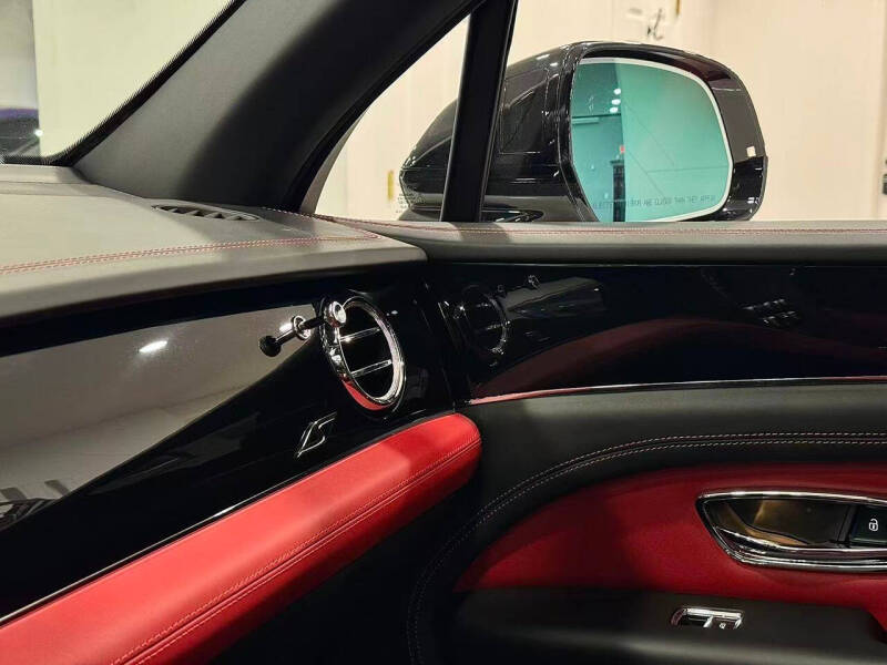 2022 Bentley Bentayga S V8