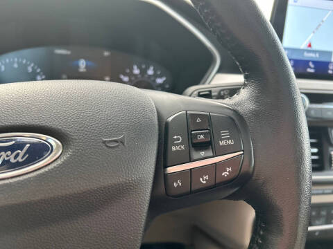 2020 Ford Escape SEL