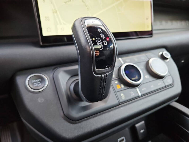 2022 Land Rover Defender 110 X-Dynamic HSE