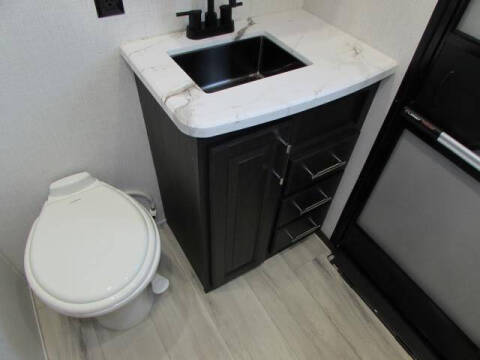 2025 KEYSTONE A 378BH