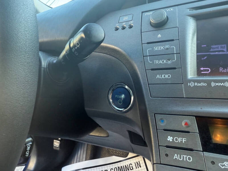 2012 Toyota Prius Two