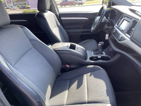 2015 Toyota Highlander LE Plus
