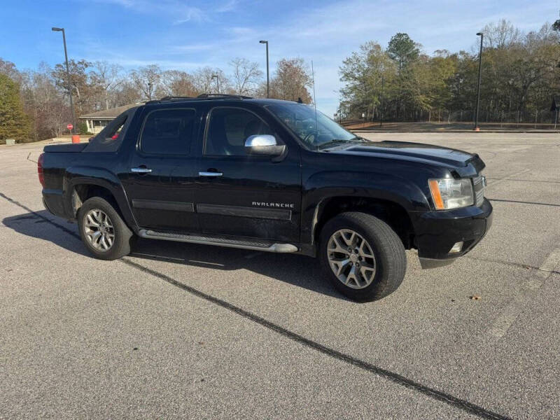 2011 Chevrolet Avalanche LT
