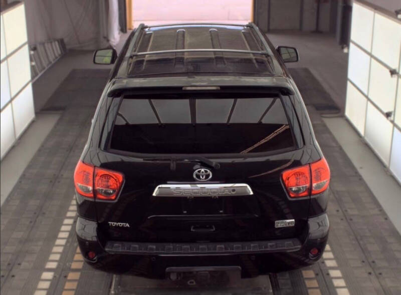 2008 Toyota Sequoia Platinum