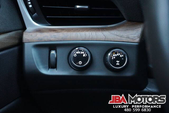 2019 Cadillac Escalade Luxury