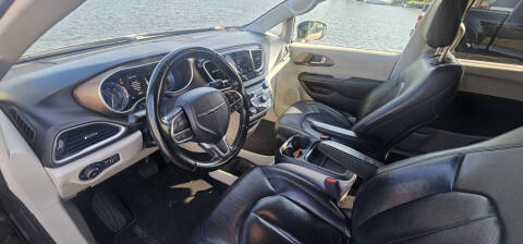 2018 Chrysler Pacifica Touring L
