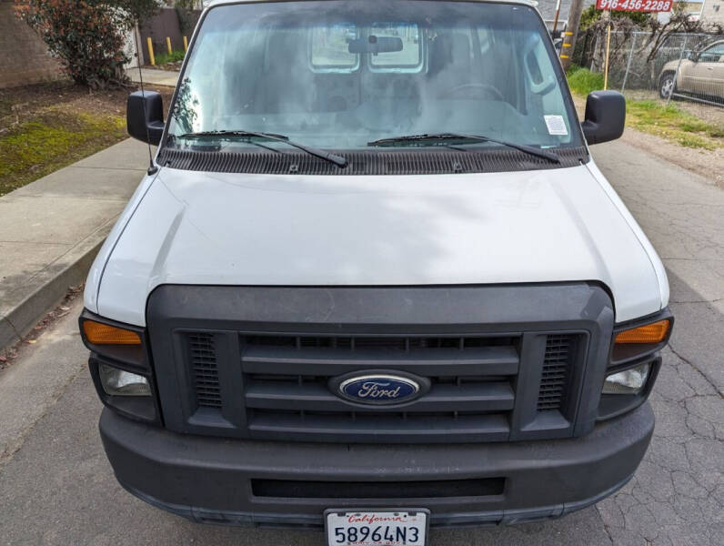 2014 Ford E-Series E-150