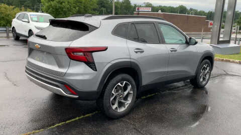 2024 Chevrolet Trax LT