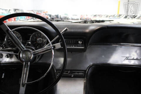 1962 Ford Thunderbird