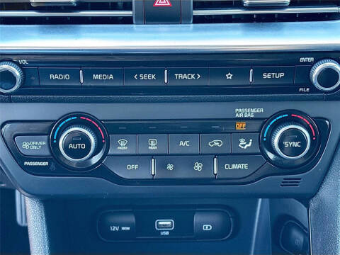 2020 Kia Niro Touring