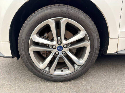 2015 Ford Edge Sport