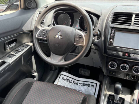 2019 Mitsubishi Outlander Sport ES