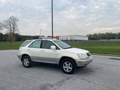 2002 Lexus RX 300 for sale at GTO United Auto Sales LLC in Lawrenceville GA