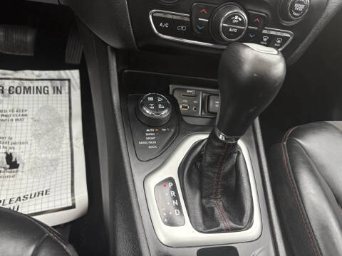 2018 Jeep Cherokee Trailhawk L Plus