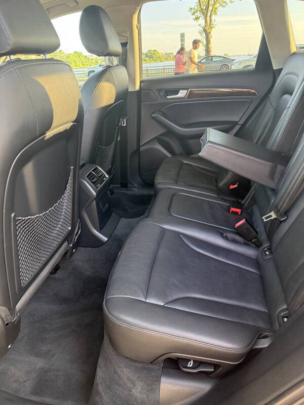 2013 Audi Q5 2.0T quattro Premium