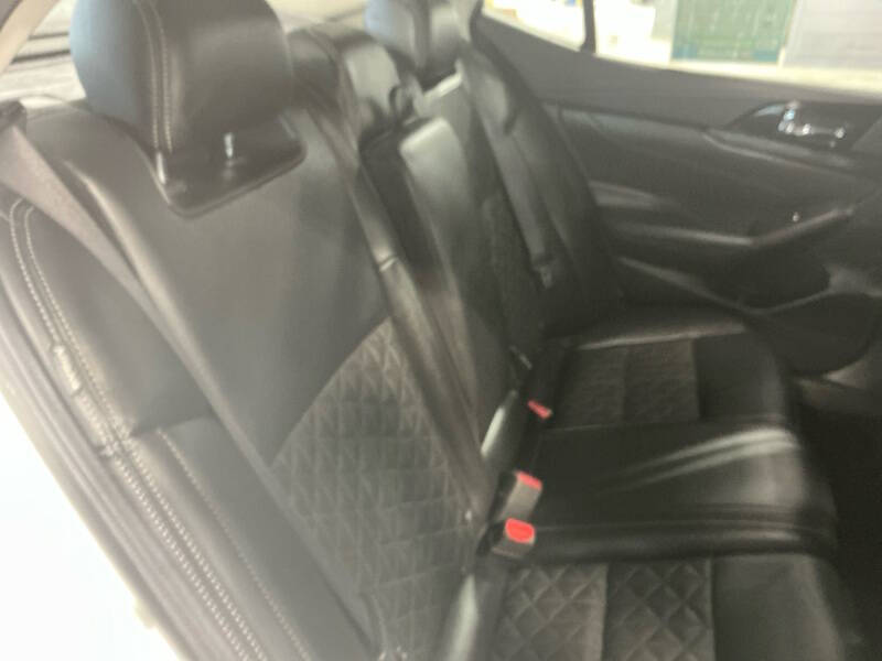 2021 Nissan Maxima 3.5 Platinum