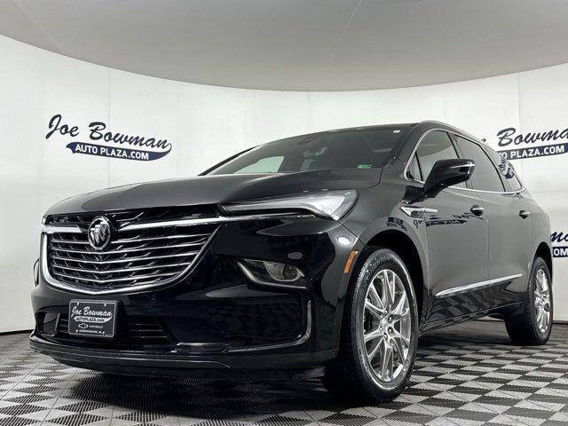 2022 Buick Enclave Essence