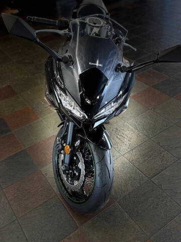 2025 Kawasaki Ninja 650