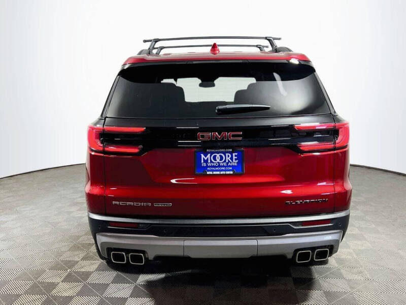 2025 GMC Acadia Elevation